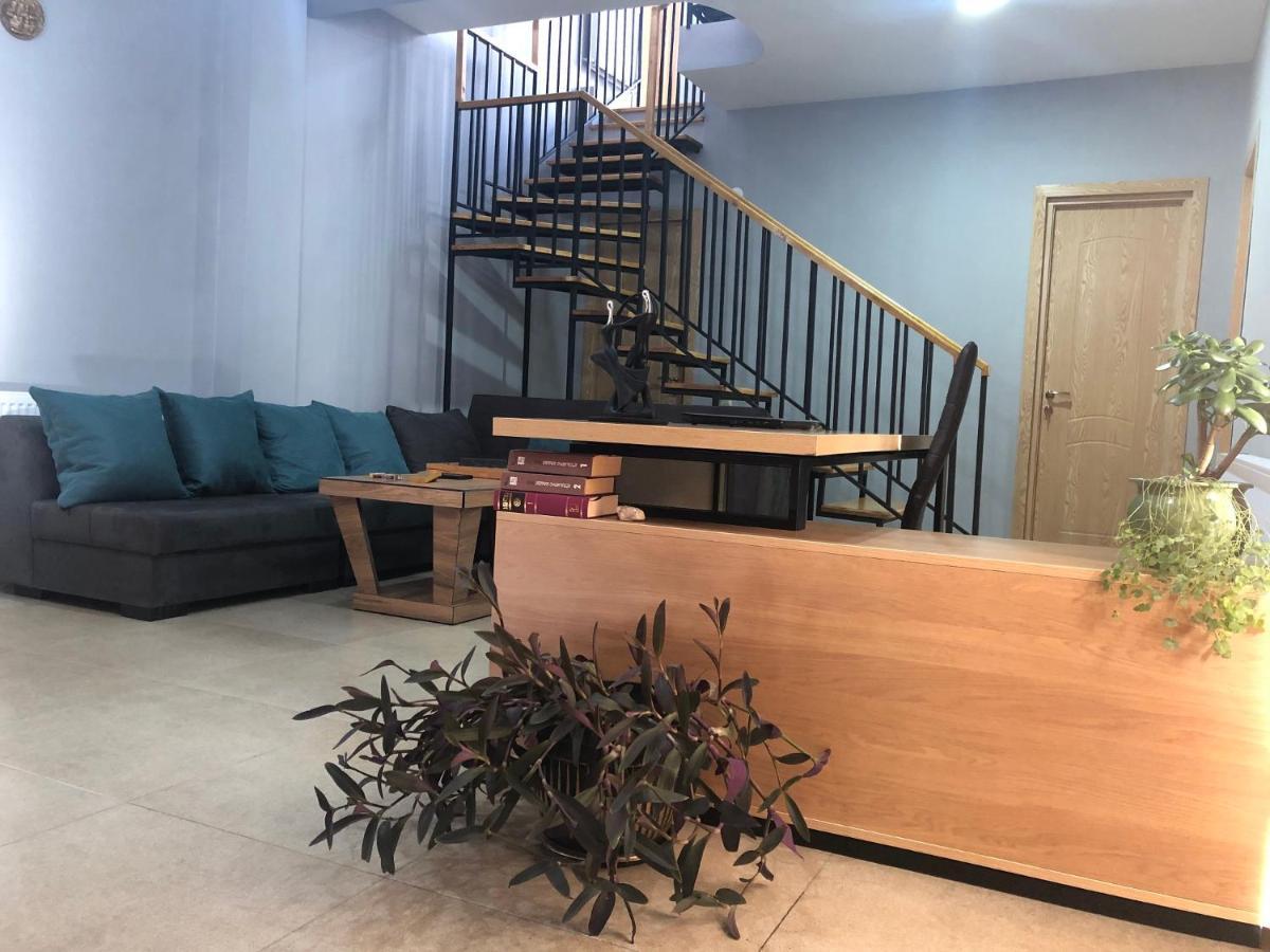 Hotel Horizon Kazbegi エクステリア 写真