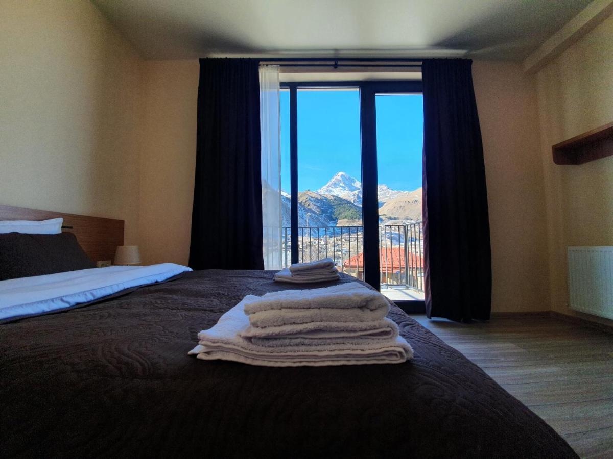 Hotel Horizon Kazbegi エクステリア 写真